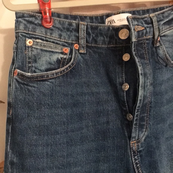 Zara High Rise Ripped Jeans - Picture 4 of 7